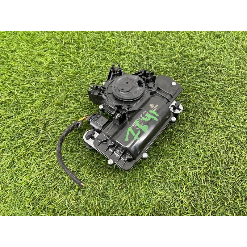 Привід замка багажника (електрика) Audi A5 F5 2019 2.0 TFSI 3V5827887B