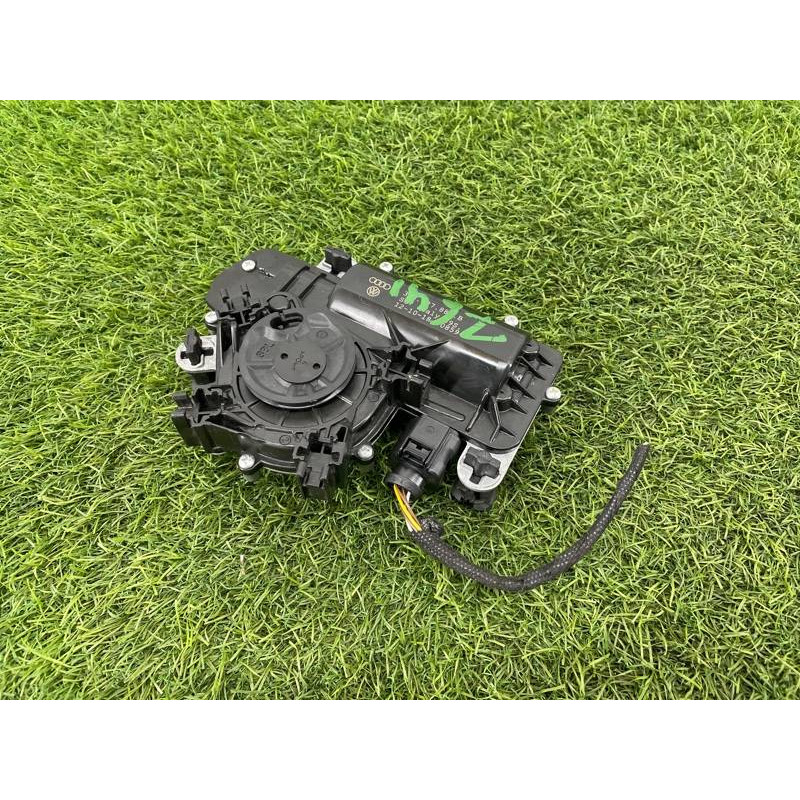 Привід замка багажника (електрика) Audi A5 F5 2019 2.0 TFSI 3V5827887B