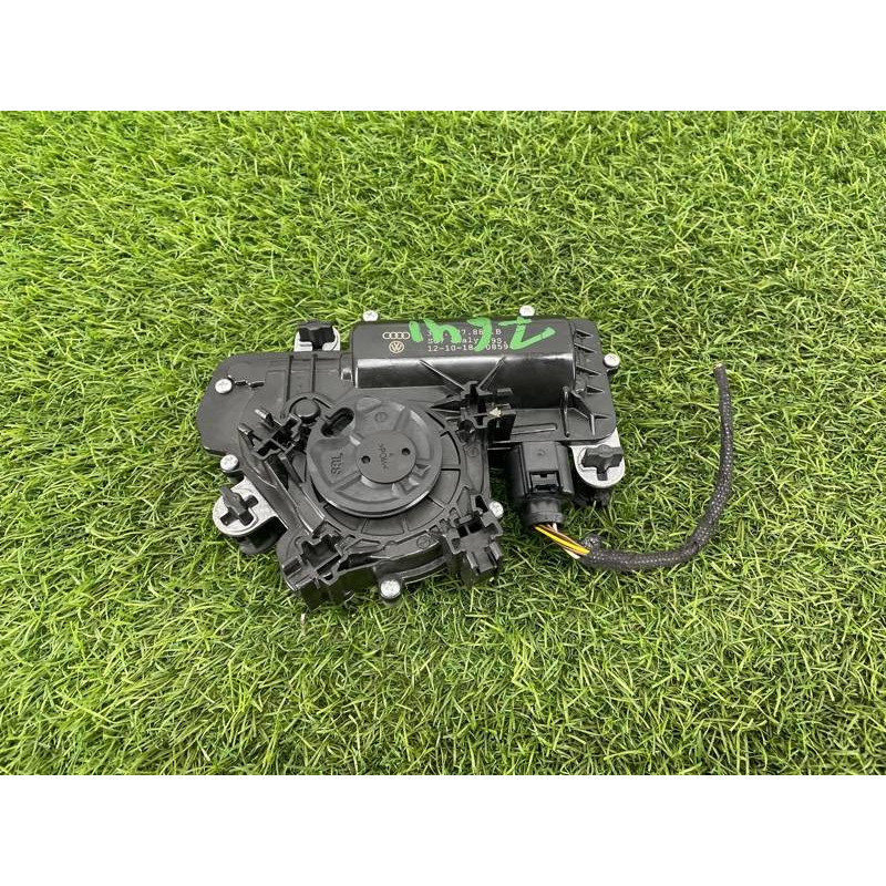 Привід замка багажника (електрика) Audi A5 F5 2019 2.0 TFSI 3V5827887B