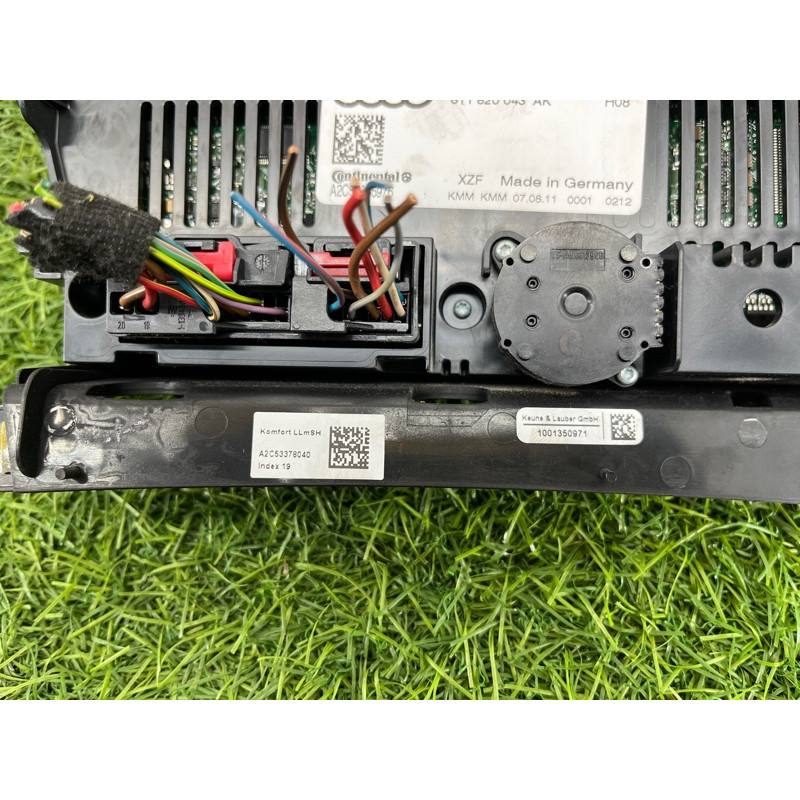 Блок управления климат-контролем (электрика / блок управления) Audi Q5 8R 2012 3.2 CALB 8T1820043AKXZF