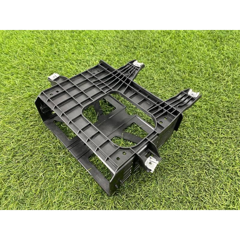 Кронштейн блока мультимедиа (салон) AUDI A4 B9 2017 2.0L 8W1857290