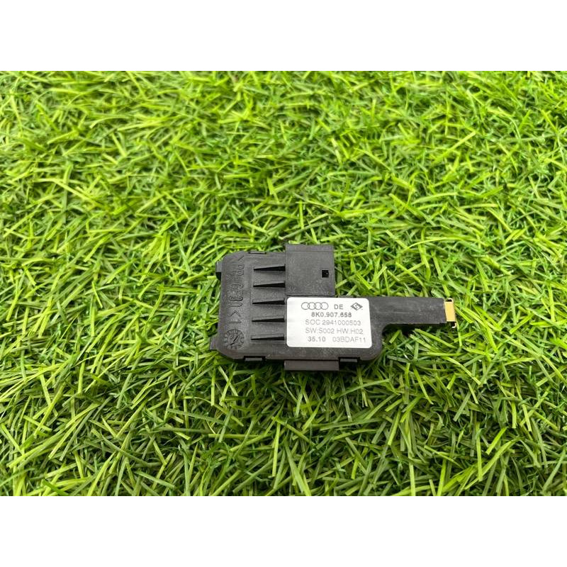 Датчик влажности воздуха (электрика / датчики) AUDI A8 D4 2011 4,2 8K0907658