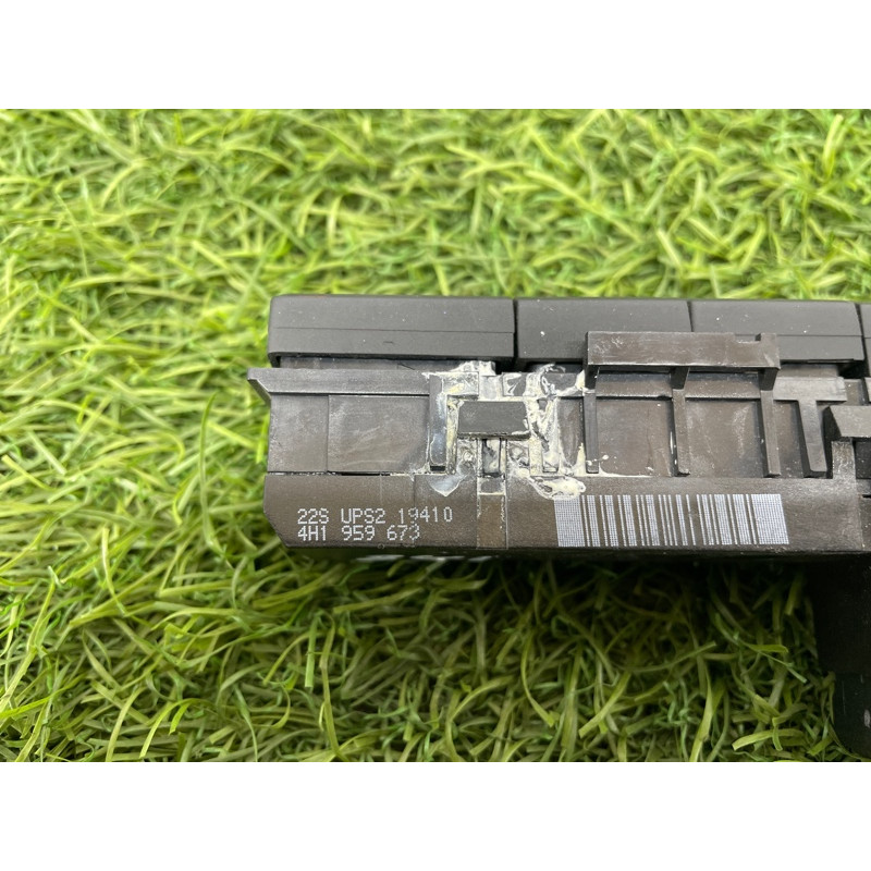 Блок кнопок (электрика / кнопки) AUDI A8 D4 2011 4,2 4H1959673