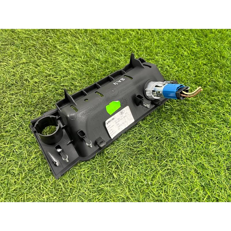 Накладка центральной консоли (салон) AUDI A4 B9 2017 2.0L 8W18641316PS