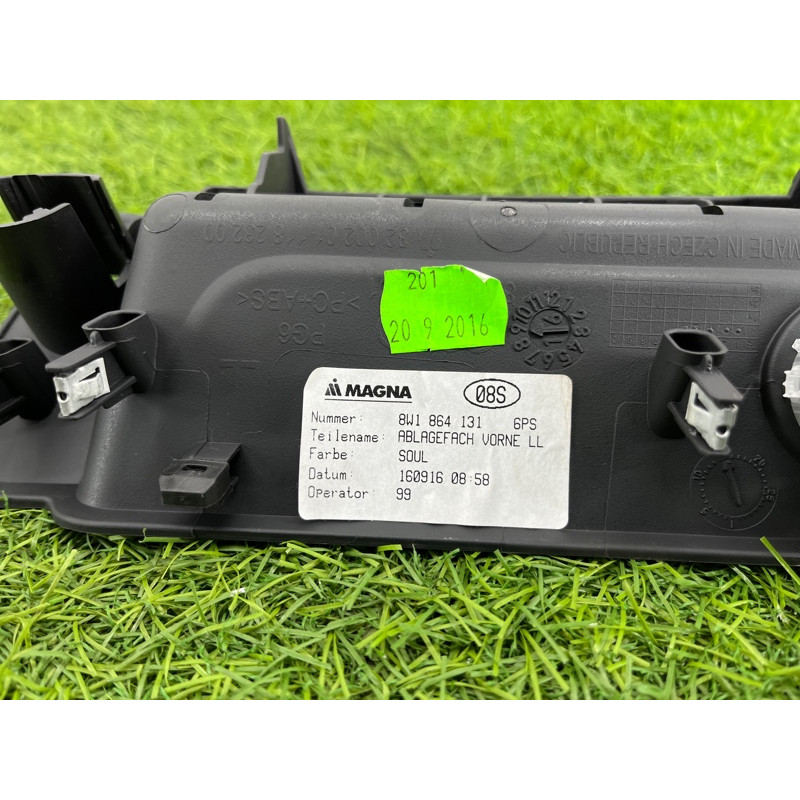 Накладка центральной консоли (салон) AUDI A4 B9 2017 2.0L 8W18641316PS