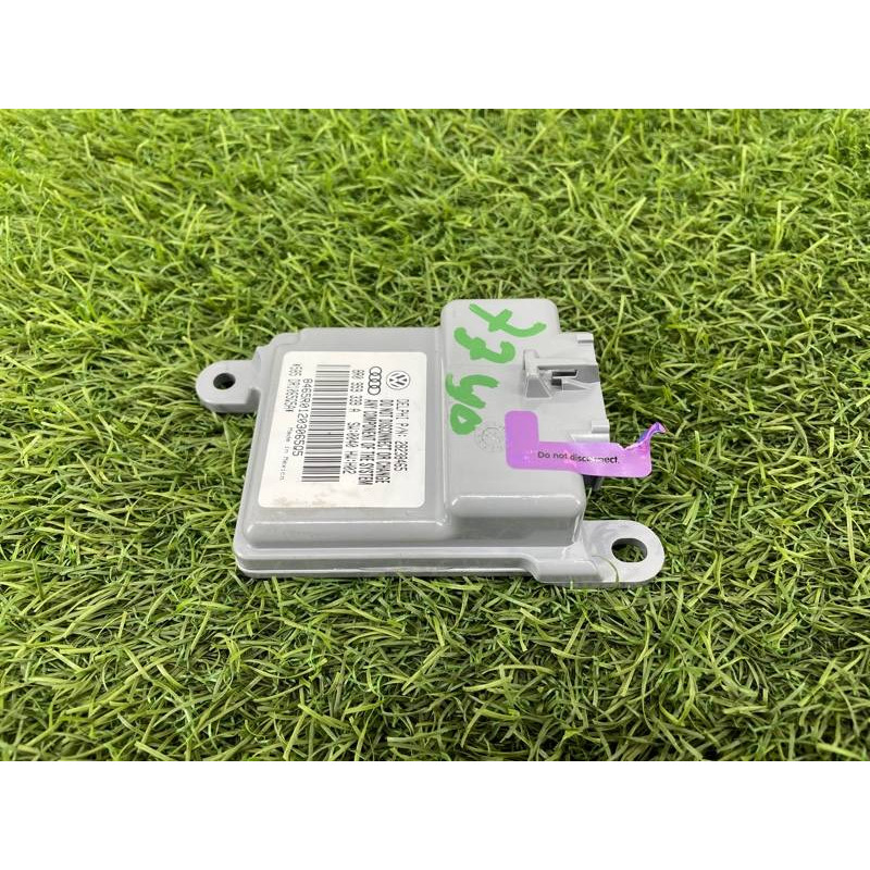 Датчик присутствия пассажира (электрика / датчики) Audi Q5 8R 2012 3.2 CALB 8R0959339A