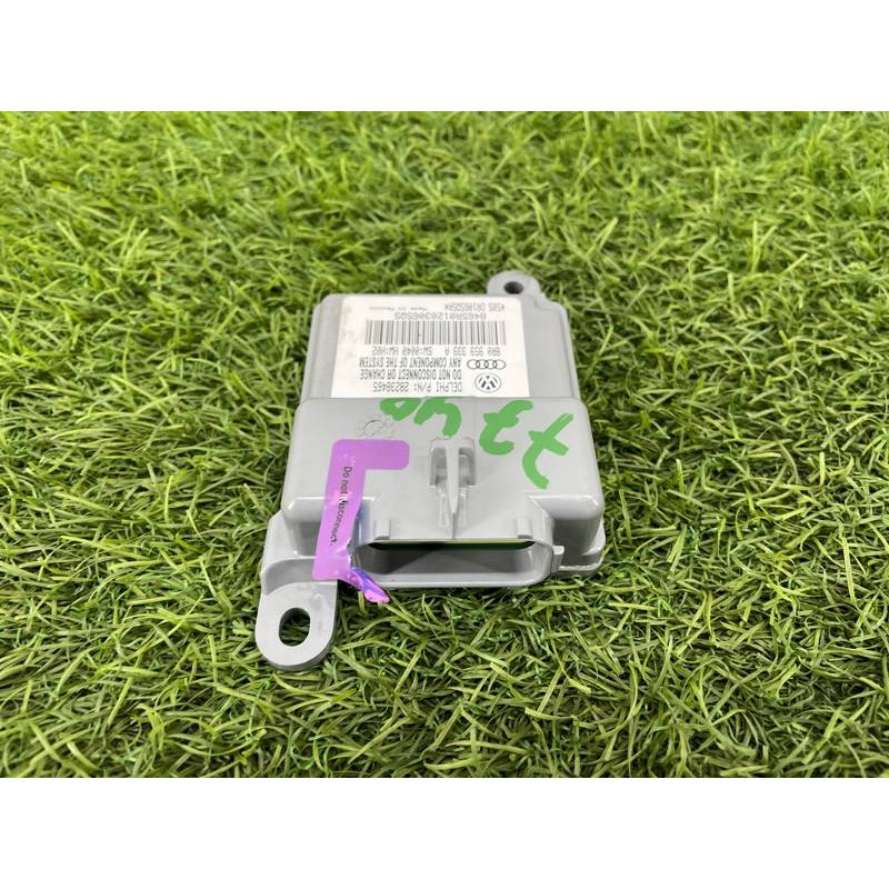 Датчик присутствия пассажира (электрика / датчики) Audi Q5 8R 2012 3.2 CALB 8R0959339A