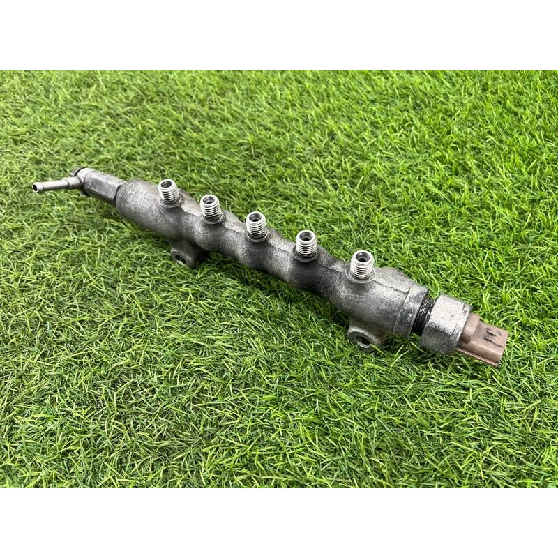 Топливная рампа (топливная система) Subaru Forester SH 2008 2.0 16670AA000