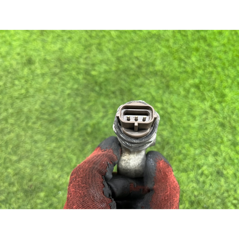 Топливная рампа (топливная система) Subaru Forester SH 2008 2.0 16670AA000