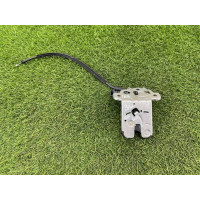 Замок багажника