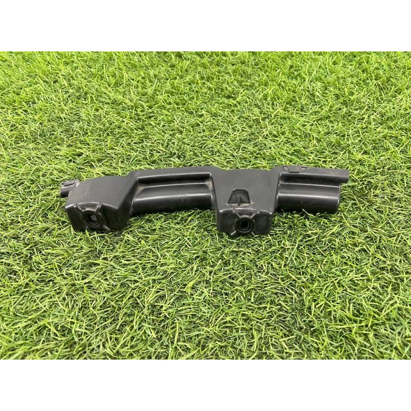 Крепление бампера (кузов и элементы) AUDI A8 D4 2011 4,2 4H0807366A