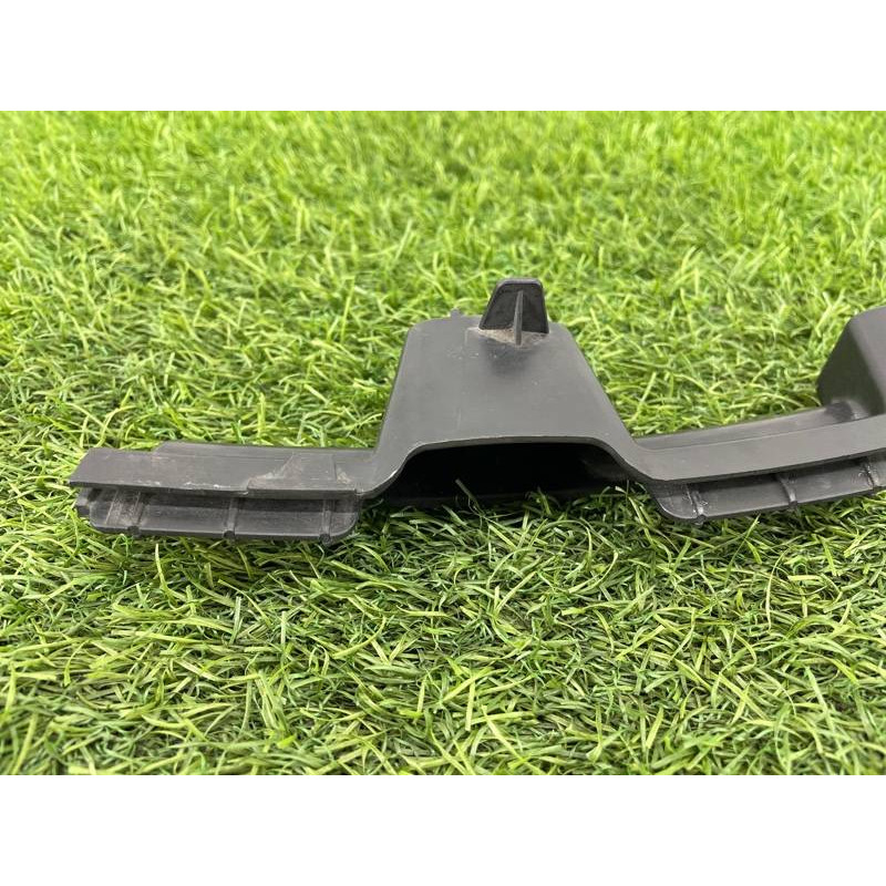 Крепление бампера (кузов и элементы) AUDI A8 D4 2011 4,2 4H0807366A