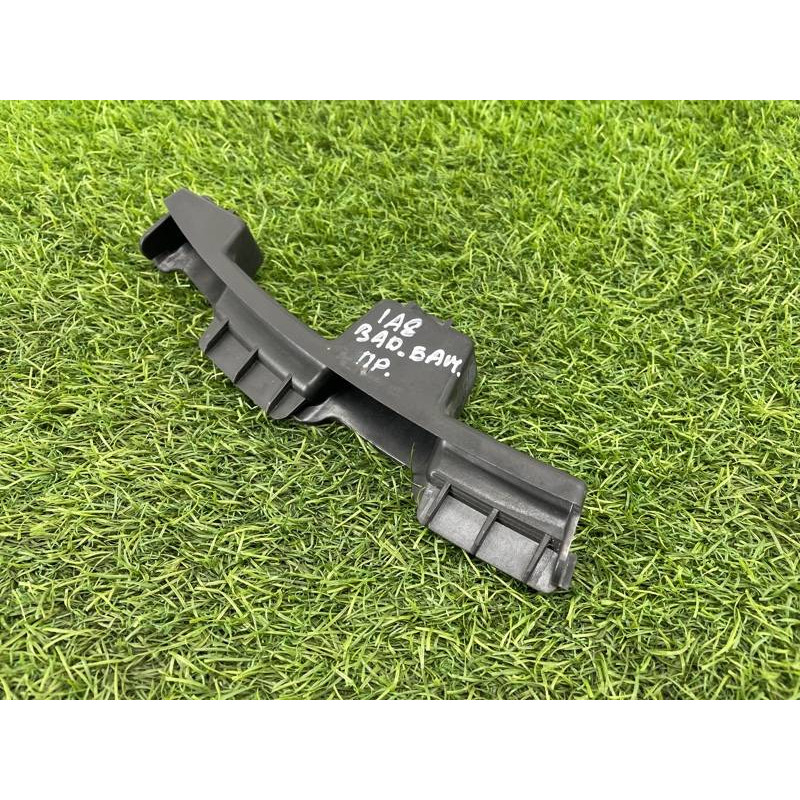 Крепление бампера (кузов и элементы) AUDI A8 D4 2011 4,2 4H0807366A