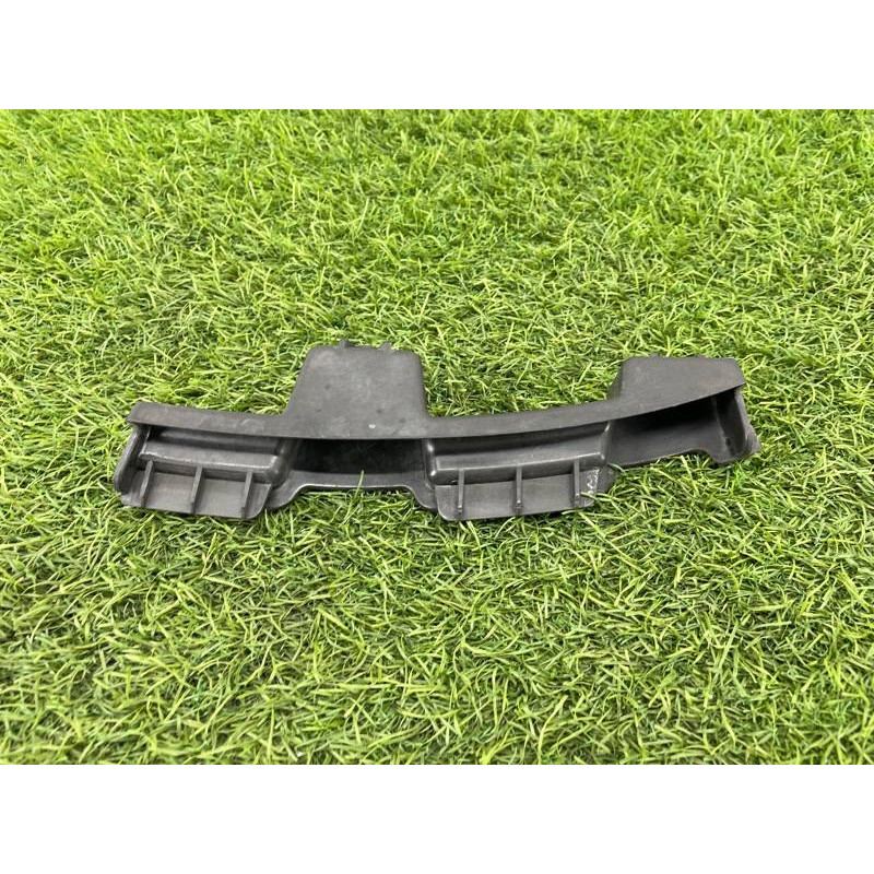 Крепление бампера (кузов и элементы) AUDI A8 D4 2011 4,2 4H0807365A