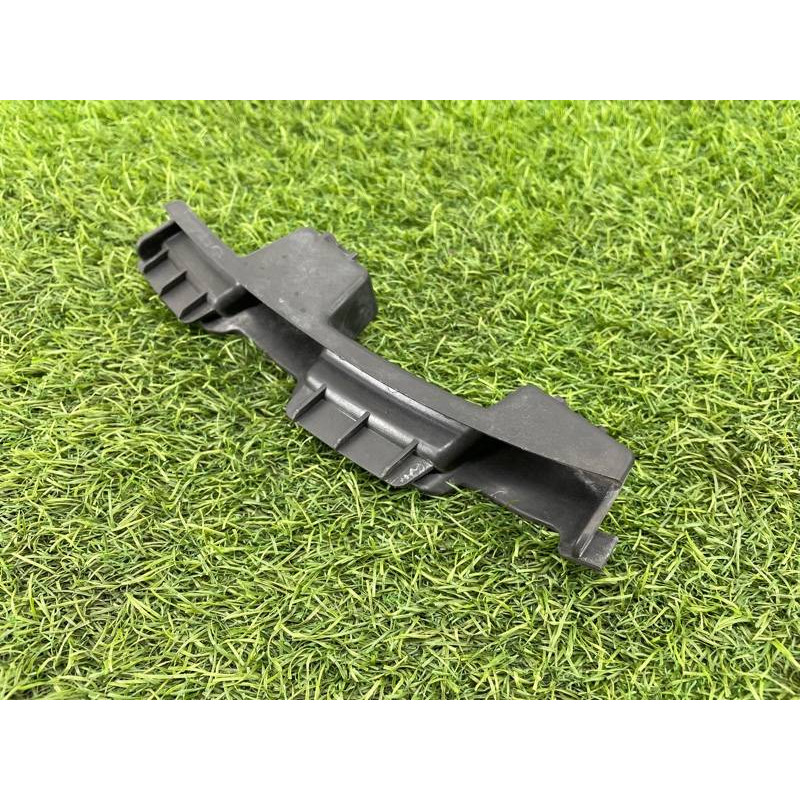 Крепление бампера (кузов и элементы) AUDI A8 D4 2011 4,2 4H0807365A