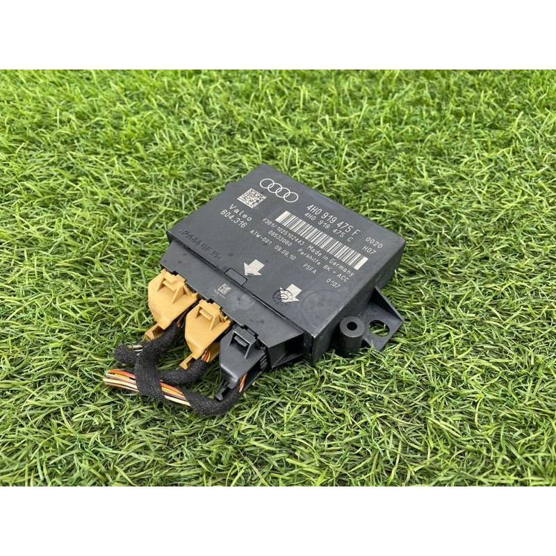 Блок управления парктрониками (электрика / блок управления) AUDI A8 D4 2011 4,2 4H0919475F