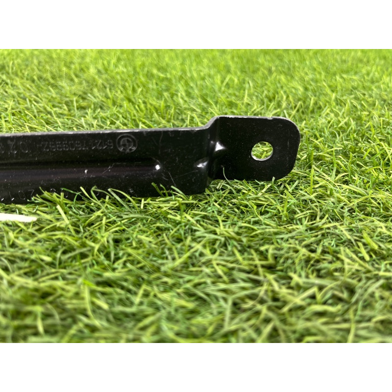 Кріплення акумулятора (кузов і елементи) BMW 5-series F10 2013 N63B44 61217609962