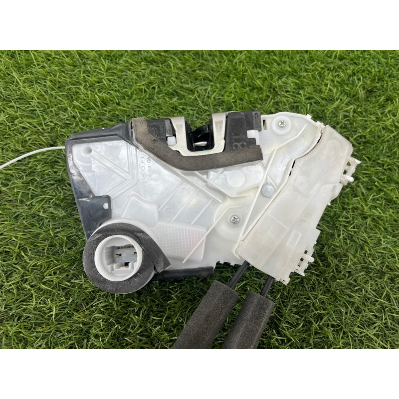 Замок дверей (кузов і елементи) Subaru Forester SK 2020 2.5 61032SJ140