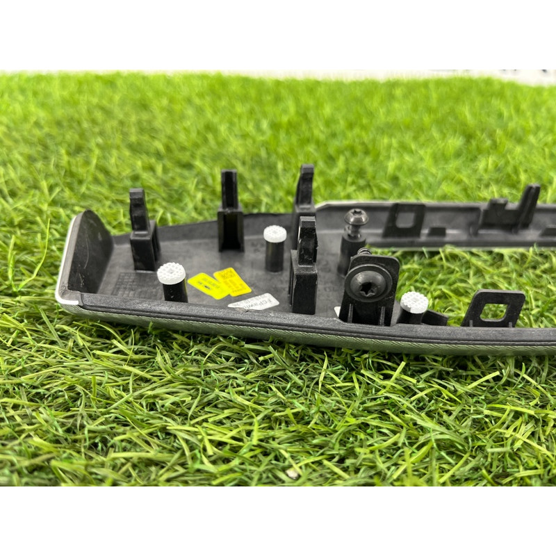 Декоративная накладка торпедо (салон) Audi A5 F5 2019 2.0 TFSI 8W1853189P2AL