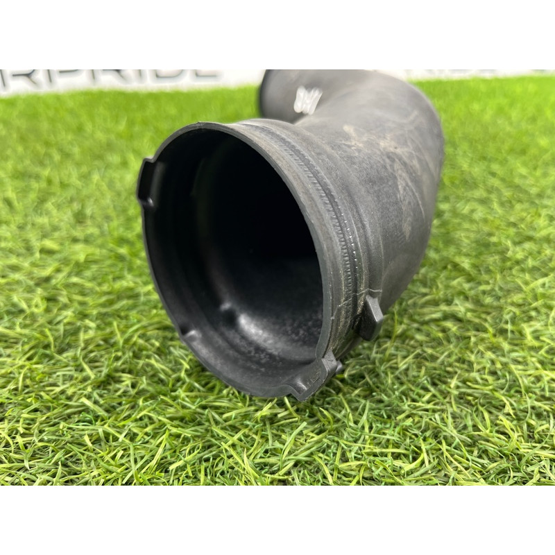 Патрубок воздушного фильтра (впускная система) AUDI A8 D4 2011 4,2 4H0129615D