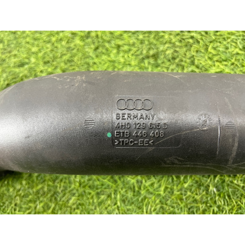 Патрубок воздушного фильтра (впускная система) AUDI A8 D4 2011 4,2 4H0129615D
