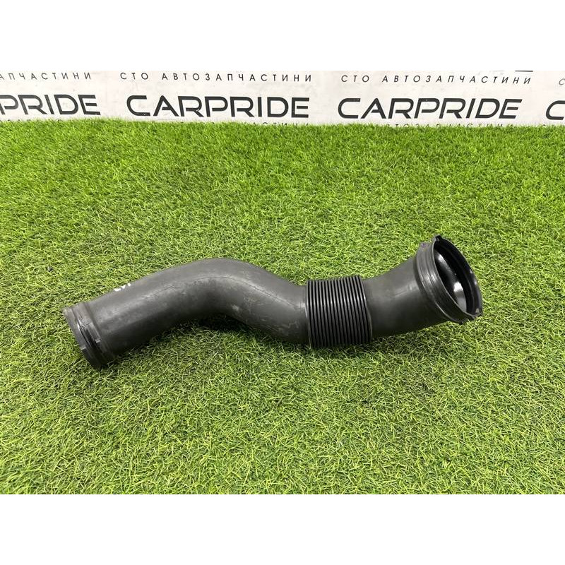 Патрубок воздушного фильтра (впускная система) AUDI A8 D4 2011 4,2 4H0129616G