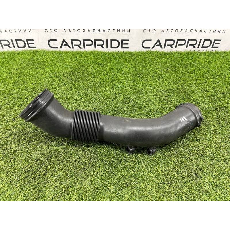 Патрубок воздушного фильтра (впускная система) AUDI A8 D4 2011 4,2 4H0129616G