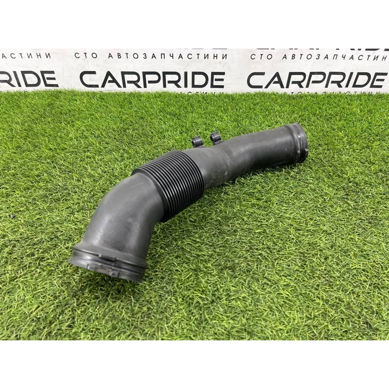 Патрубок воздушного фильтра (впускная система) AUDI A8 D4 2011 4,2 4H0129616G