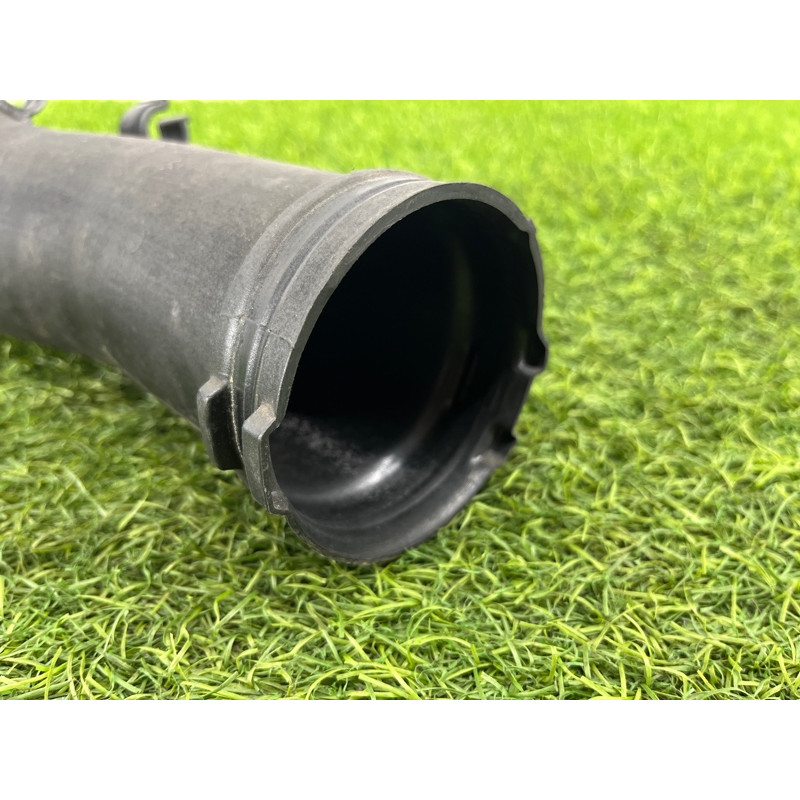 Патрубок воздушного фильтра (впускная система) AUDI A8 D4 2011 4,2 4H0129616G