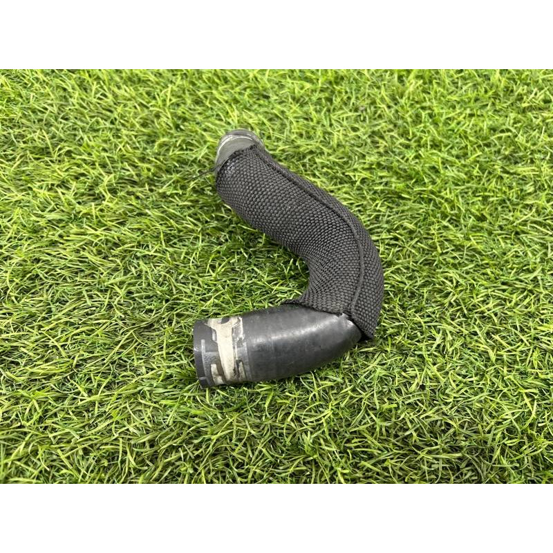 Патрубок (система охлаждения) AUDI A8 D4 2011 4,2 4H0121056G