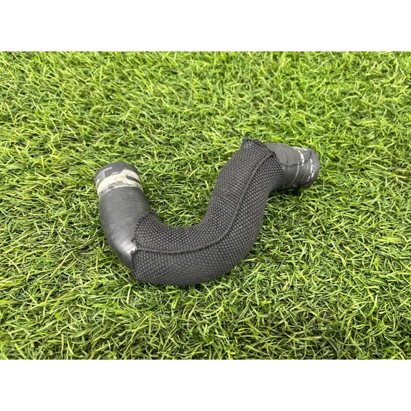 Патрубок (система охлаждения) AUDI A8 D4 2011 4,2 4H0121056G