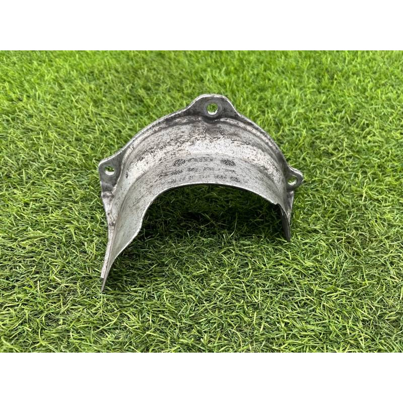 Защита полуоси (трансмиссия) AUDI A8 D4 2011 4,2 8K0407720