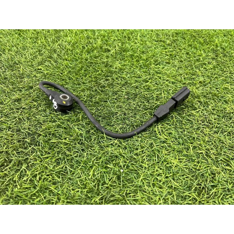 Датчик детонации (электрика двигателя) AUDI A8 D4 2011 4,2 079905377E