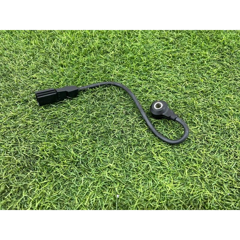 Датчик детонации (электрика двигателя) AUDI A8 D4 2011 4,2 079905377E