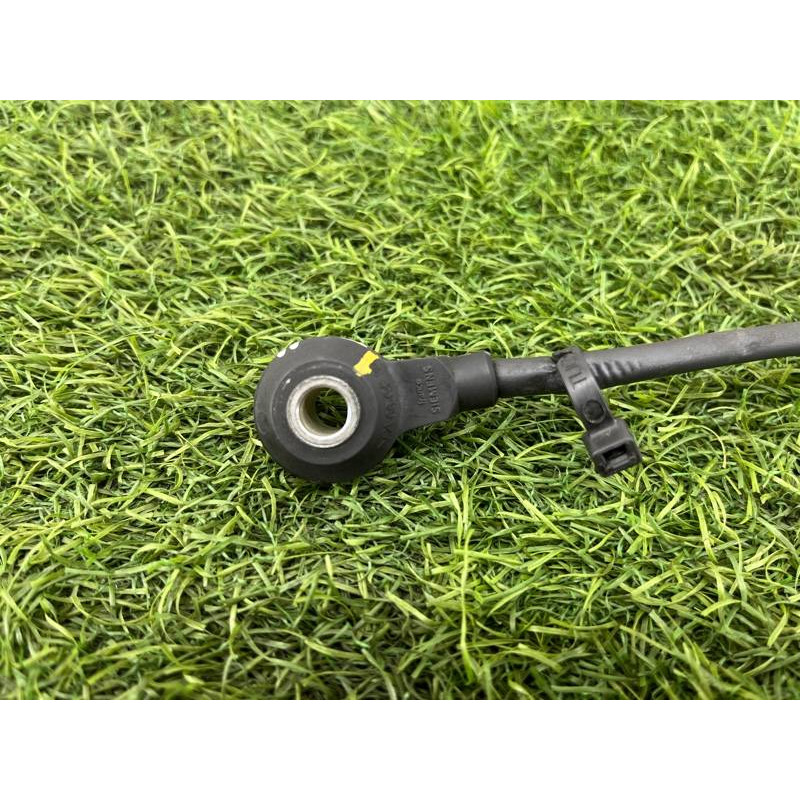 Датчик детонации (электрика двигателя) AUDI A8 D4 2011 4,2 077905377G