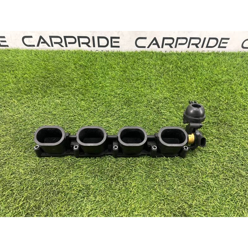 Коллектор впускной (впускная система) AUDI A8 D4 2011 4,2 079133110AS