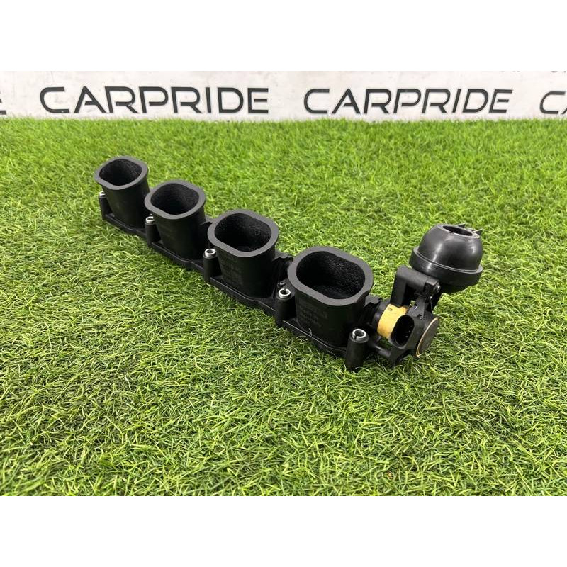 Коллектор впускной (впускная система) AUDI A8 D4 2011 4,2 079133110AS