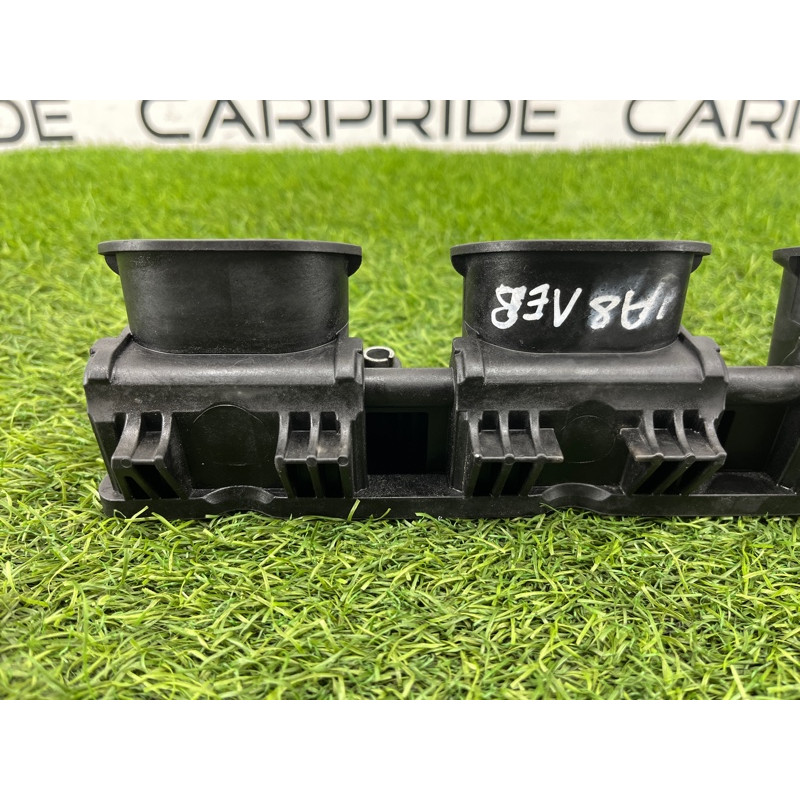 Коллектор впускной (впускная система) AUDI A8 D4 2011 4,2 079133109AS