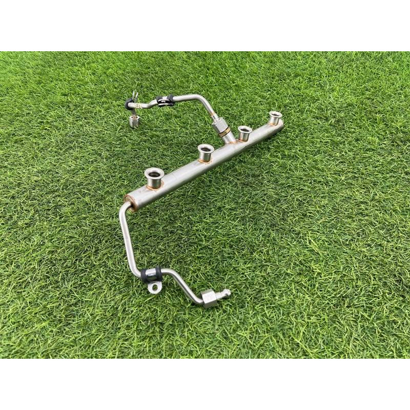 Топливная рампа (топливная система) AUDI A8 D4 2011 4,2 079133315AM