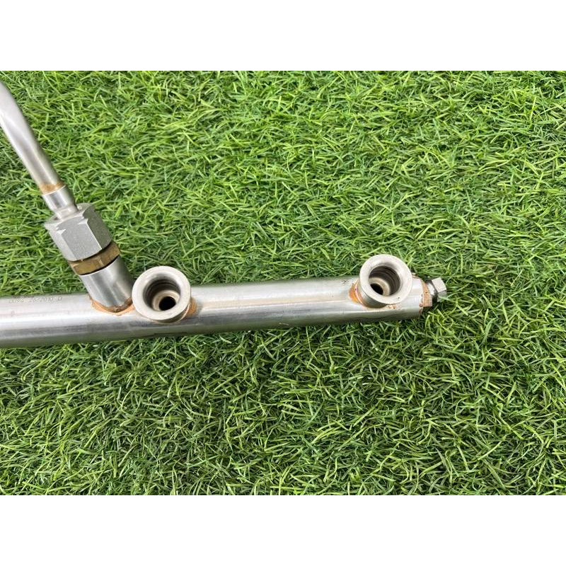 Топливная рампа (топливная система) AUDI A8 D4 2011 4,2 079133315AM