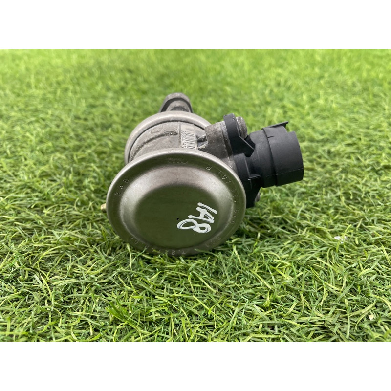 Клапан ЕГР (двигатель и элементы) AUDI A8 D4 2011 4,2 079131101AN