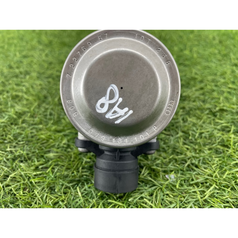 Клапан ЕГР (двигатель и элементы) AUDI A8 D4 2011 4,2 079131101AN