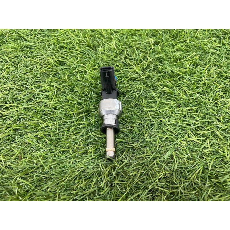 Форсунка топливная (топливная система) AUDI A8 D4 2011 4,2 079906036G