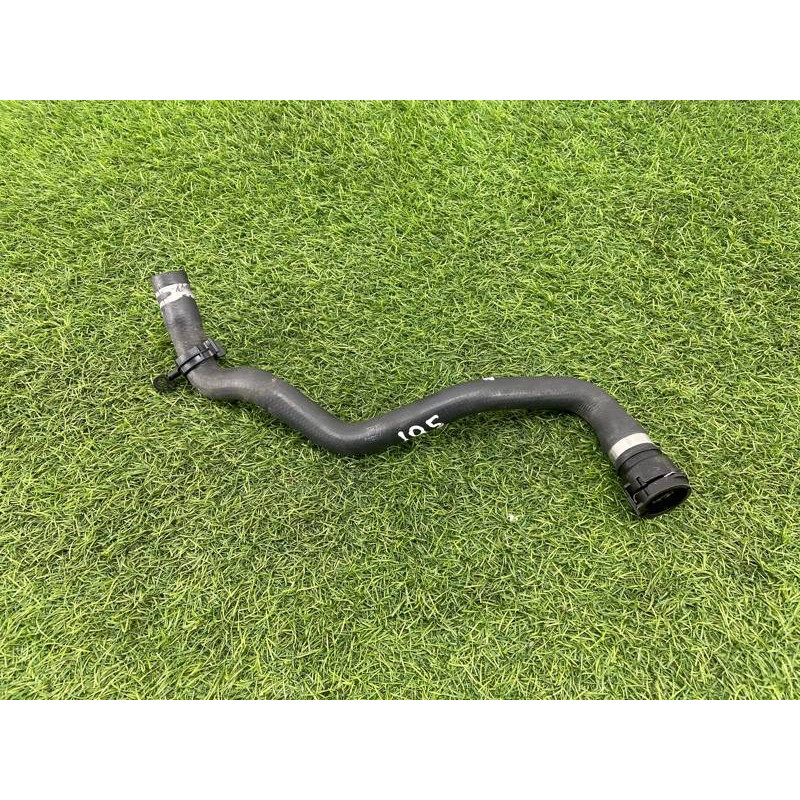 Патрубок (система охлаждения) Audi Q5 8R 2012 3.2 CALB 8R0819373F