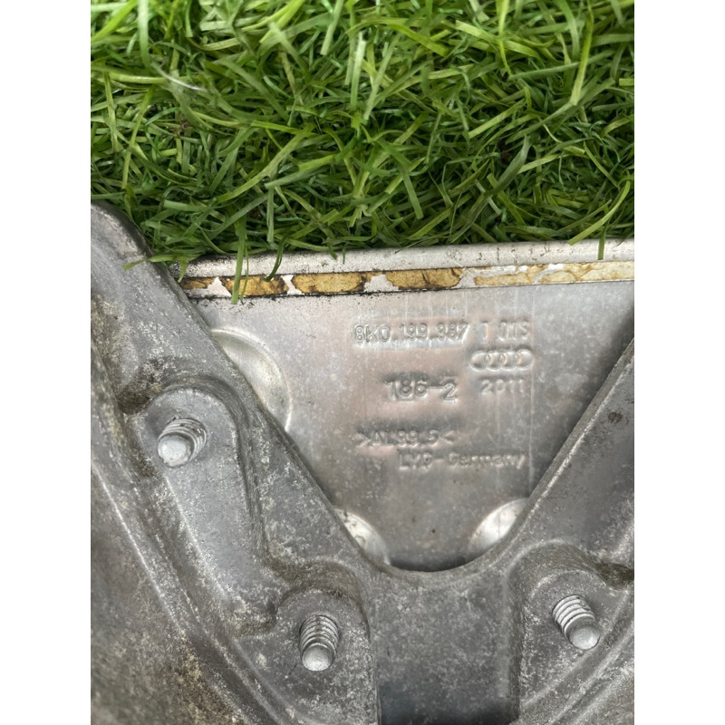 Кронштейн подушки двигателя (кронштейны двигателя) Audi Q5 8R 2012 3.2 CALB 8K0199307BF