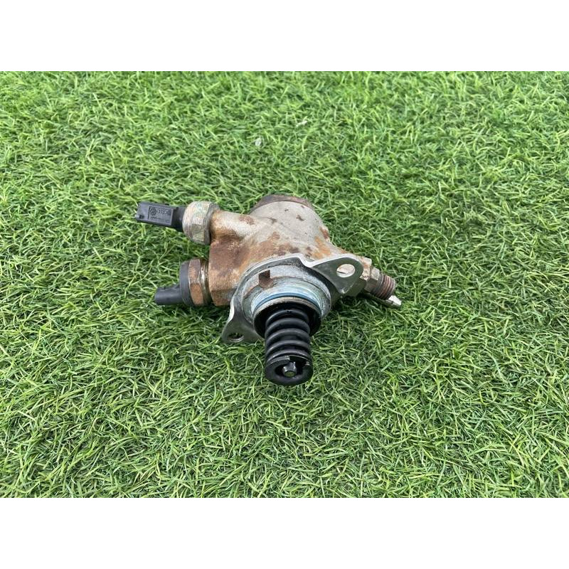 ТНВД (топливная система) Audi Q5 8R 2012 3.2 CALB 06E127025Q