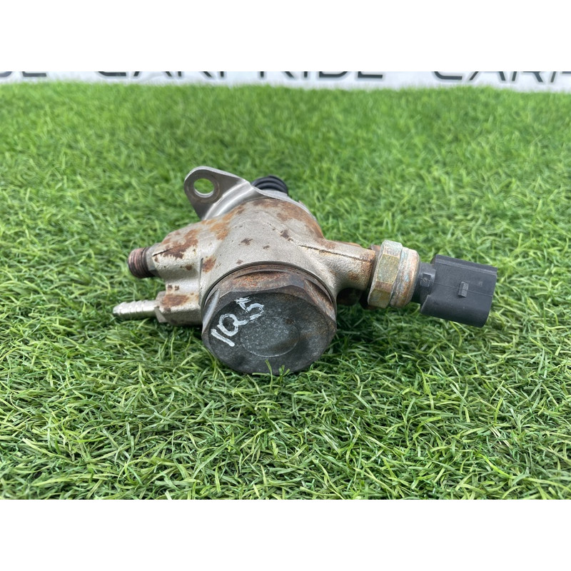 ТНВД (топливная система) Audi Q5 8R 2012 3.2 CALB 06E127025Q