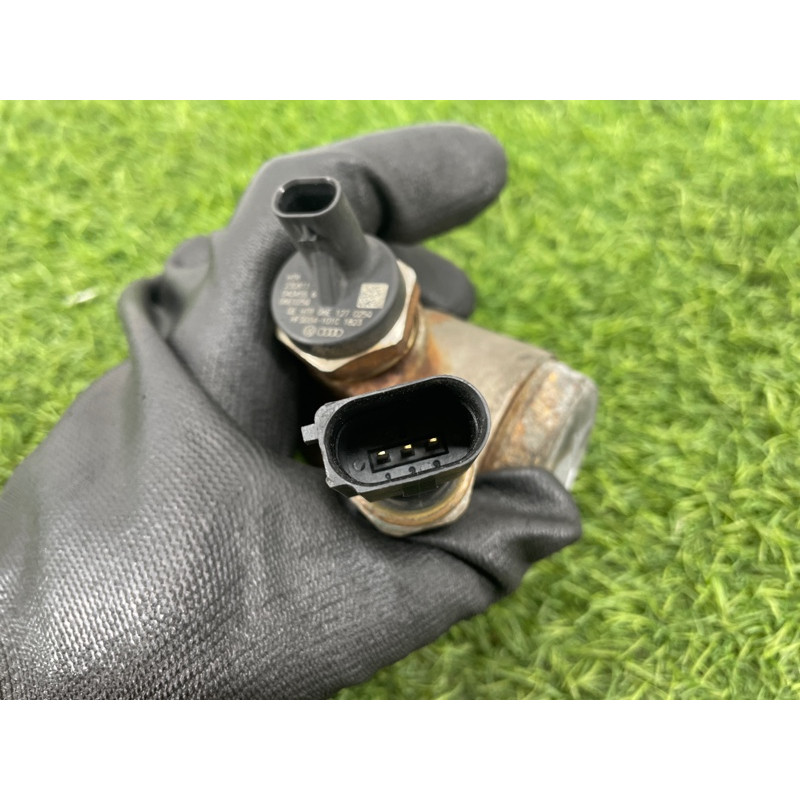 ТНВД (топливная система) Audi Q5 8R 2012 3.2 CALB 06E127025Q