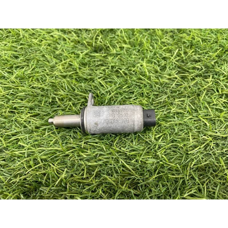 Клапан электромагнитный (электрика) Audi Q5 8R 2012 3.2 CALB 06E103697G