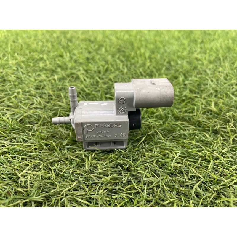 Клапан электромагнитный (электрика) Audi Q5 8R 2012 3.2 CALB 06E906283